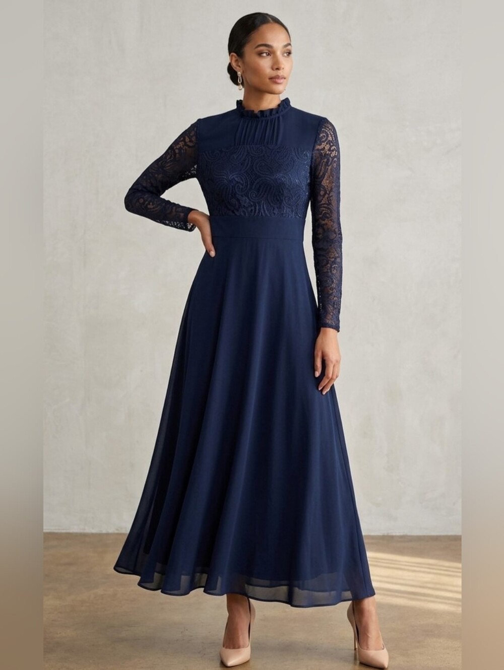 Elegant Navy Lace Panel Long Sleeve Dress